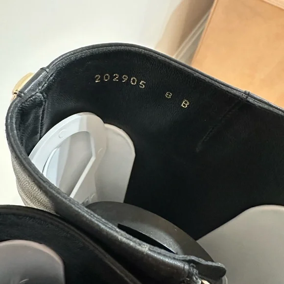 GUCCI Heel Boots Size 8 - Picture 5 of 5